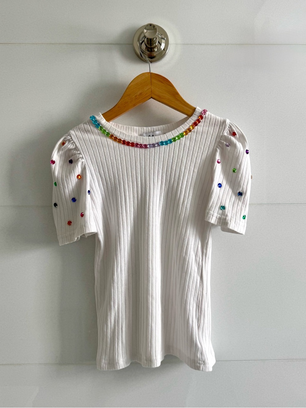 White, ribbed-knit Lola + The Boys tee with colorful gem embellishments.